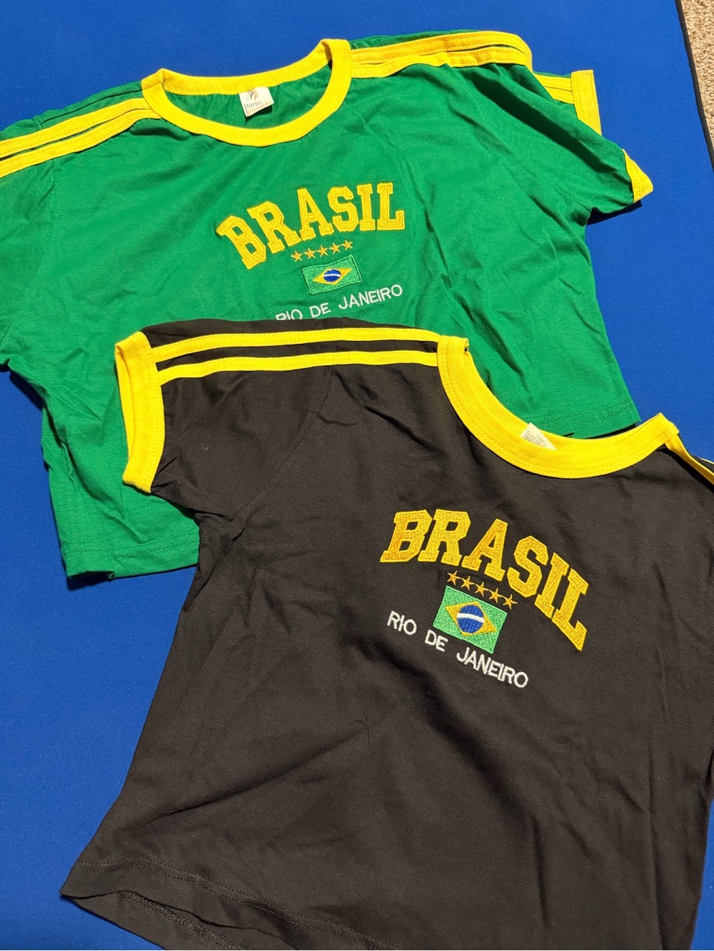 Brasil Rio de Janeiro Graphic Tee - Yellow Trim (Unbranded)